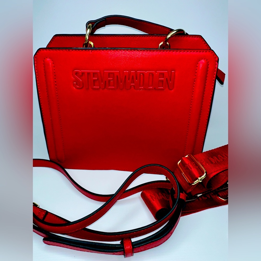 Steve Madden small tote